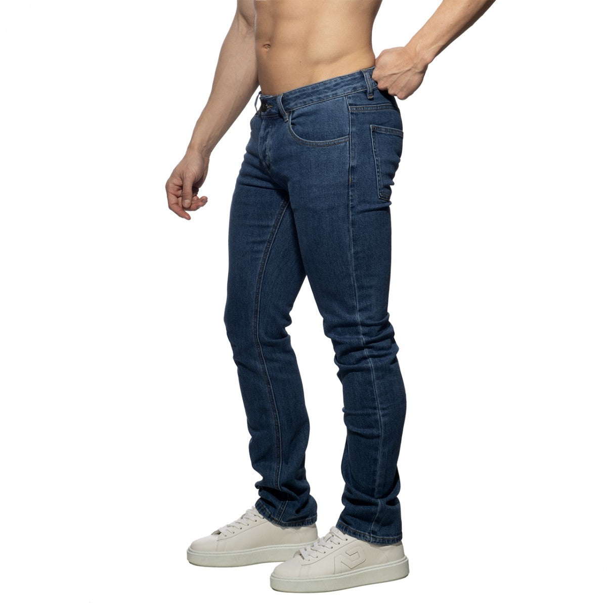 Addicted Straight-Leg Jeans