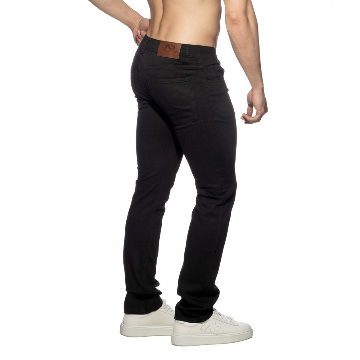 Addicted Straight-Leg Jeans