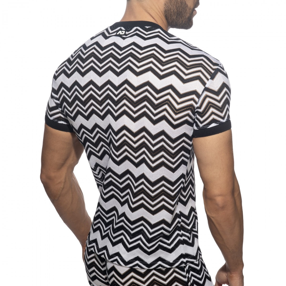 Addicted Isparta V-Neck T-Shirt