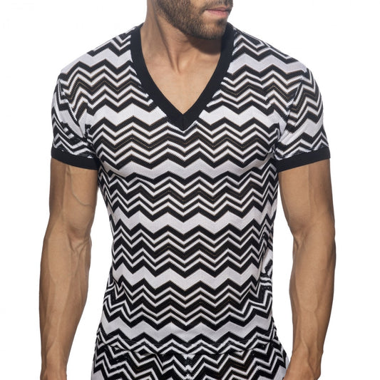 Addicted Isparta V-Neck T-Shirt