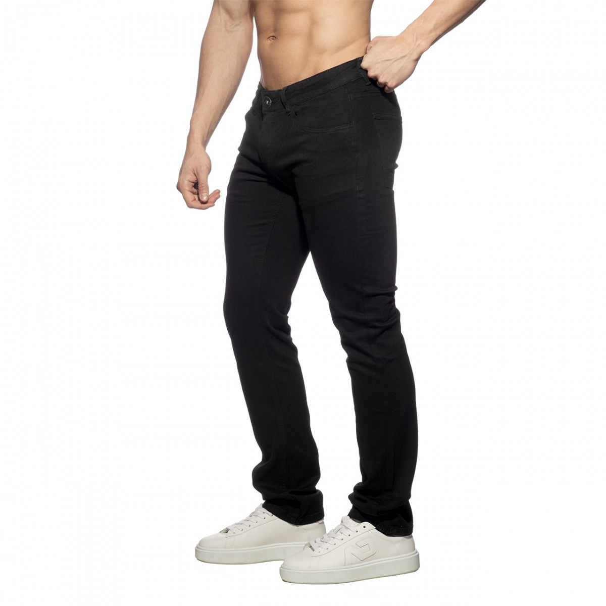 Addicted Straight-Leg Jeans
