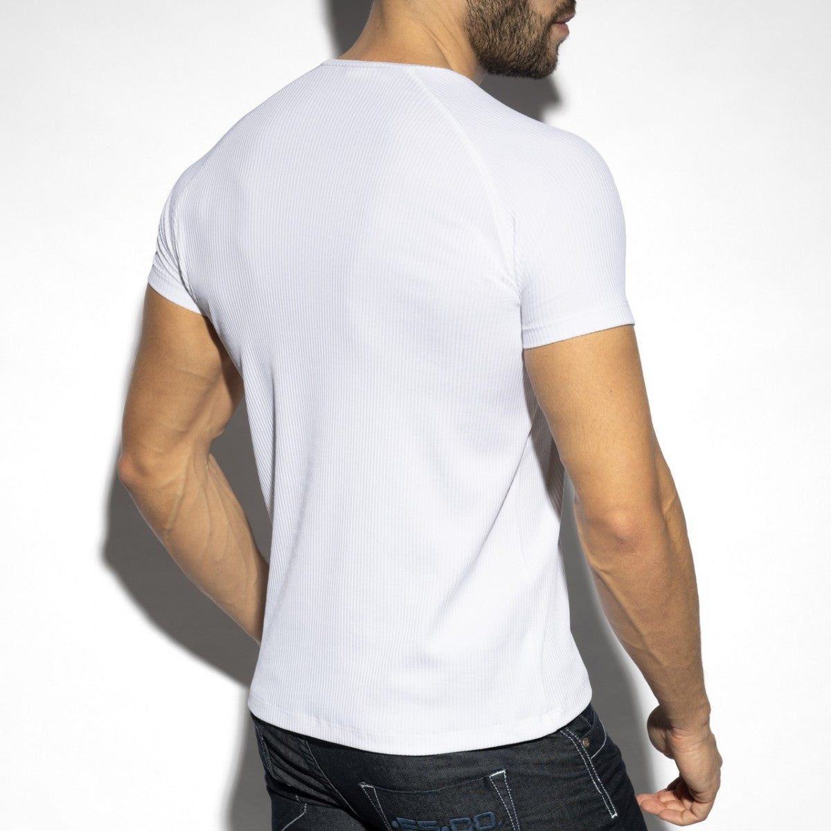 ES RECYCLED RIB V-NECK T-SHIRT - ADDICTED SA