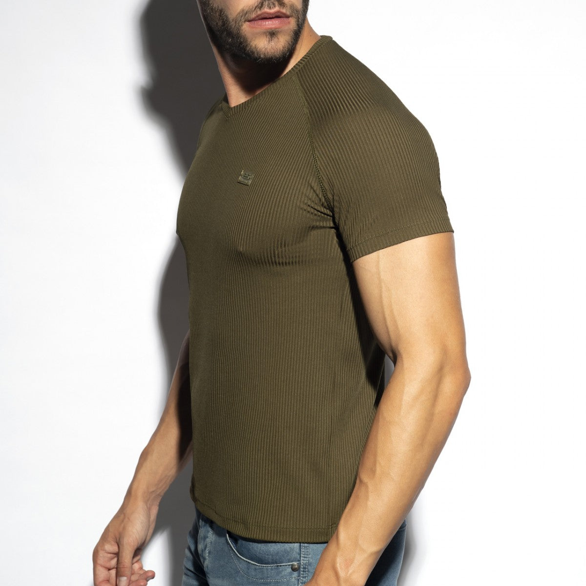 ES RECYCLED RIB V-NECK T-SHIRT - ADDICTED SA