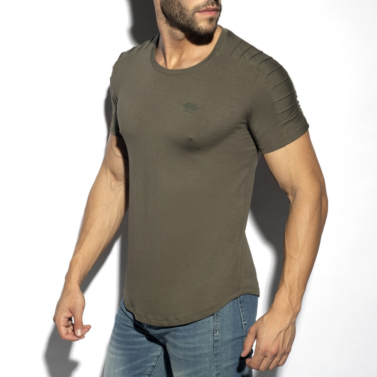 ES Collection Basic Ranglan T-Shirt - ADDICTED SA