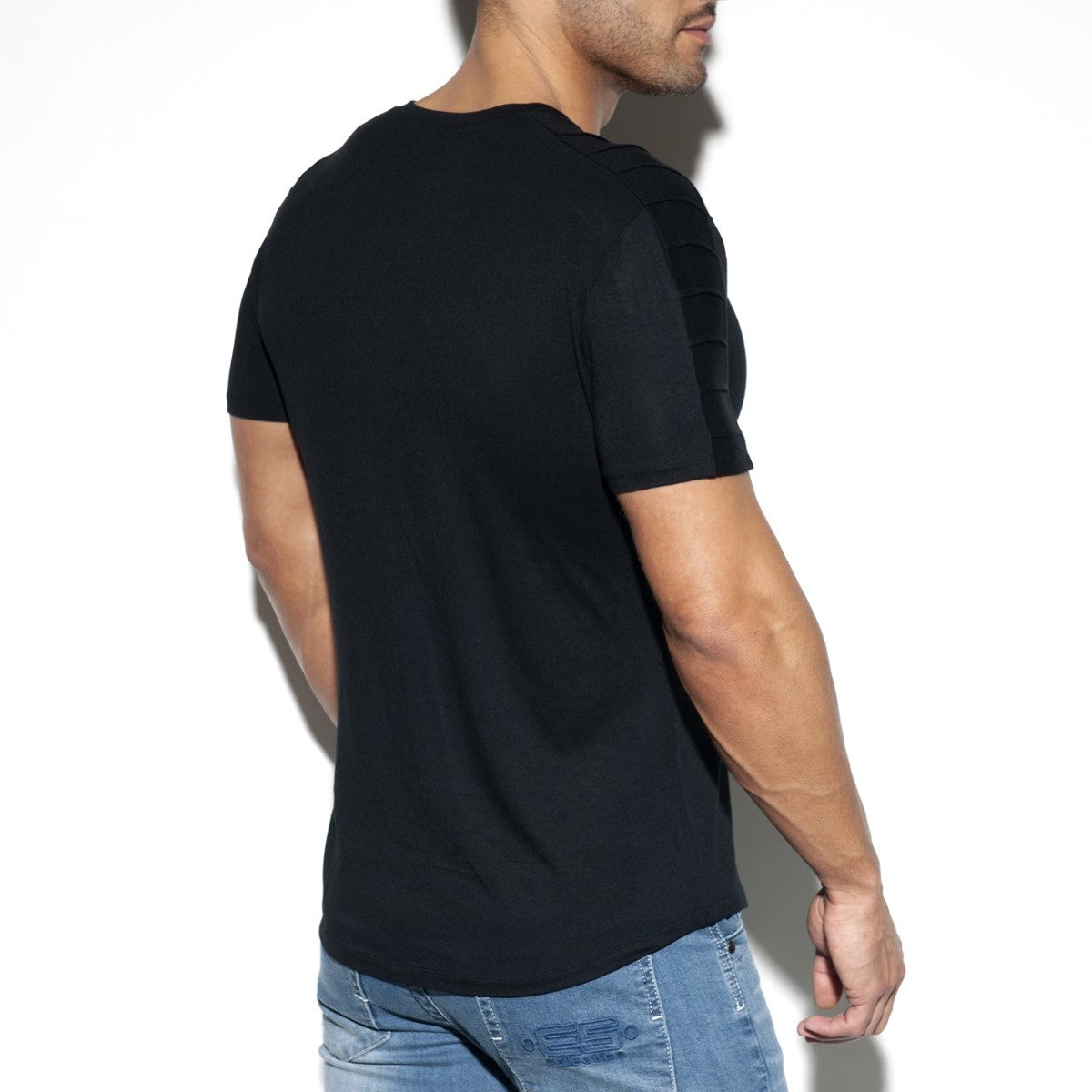 ES Collection Basic Ranglan T-Shirt - ADDICTED SA